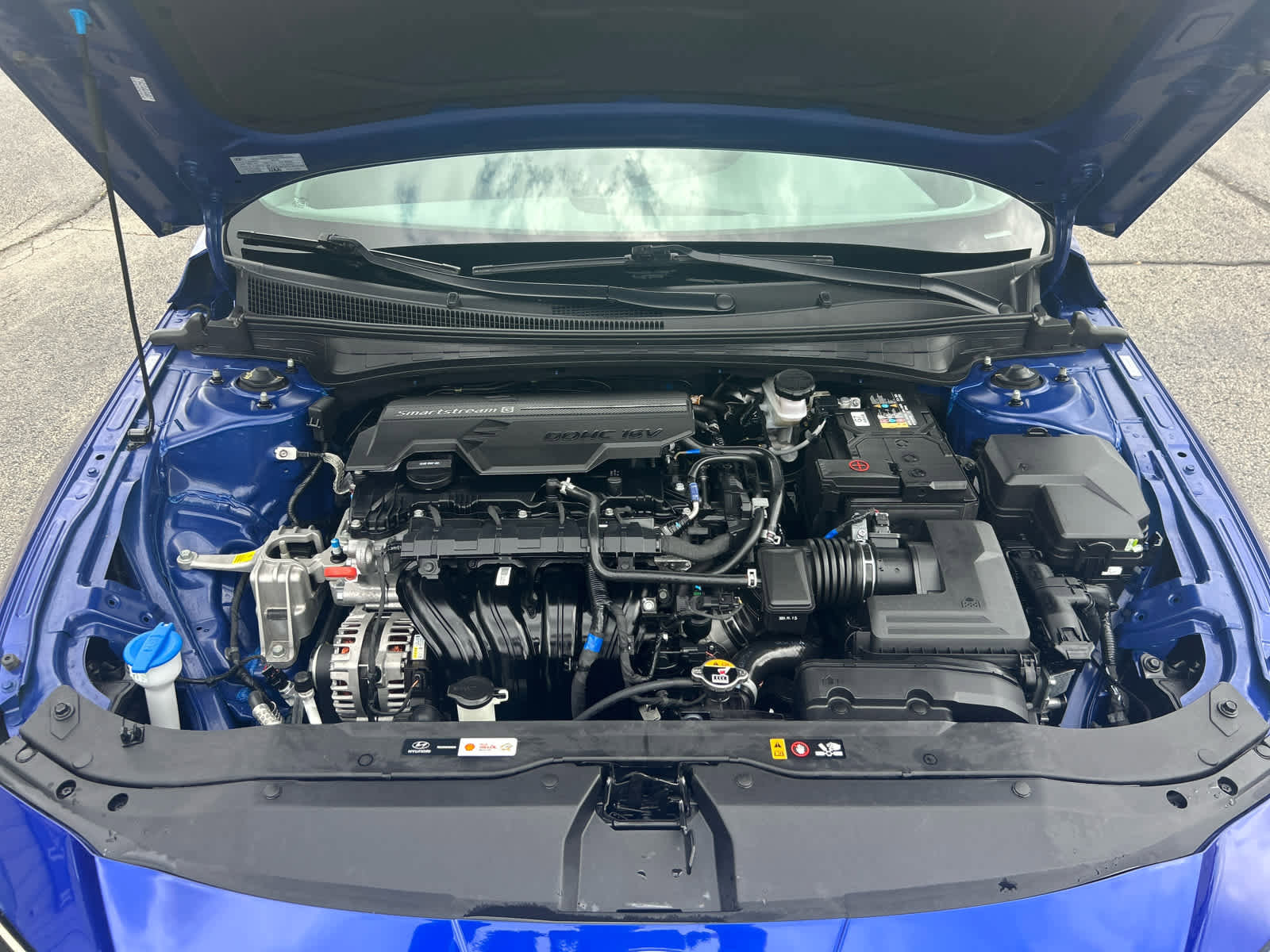 Used 2024 Hyundai Elantra SE image 27