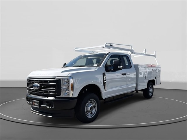 New 2024 Ford F350 XL