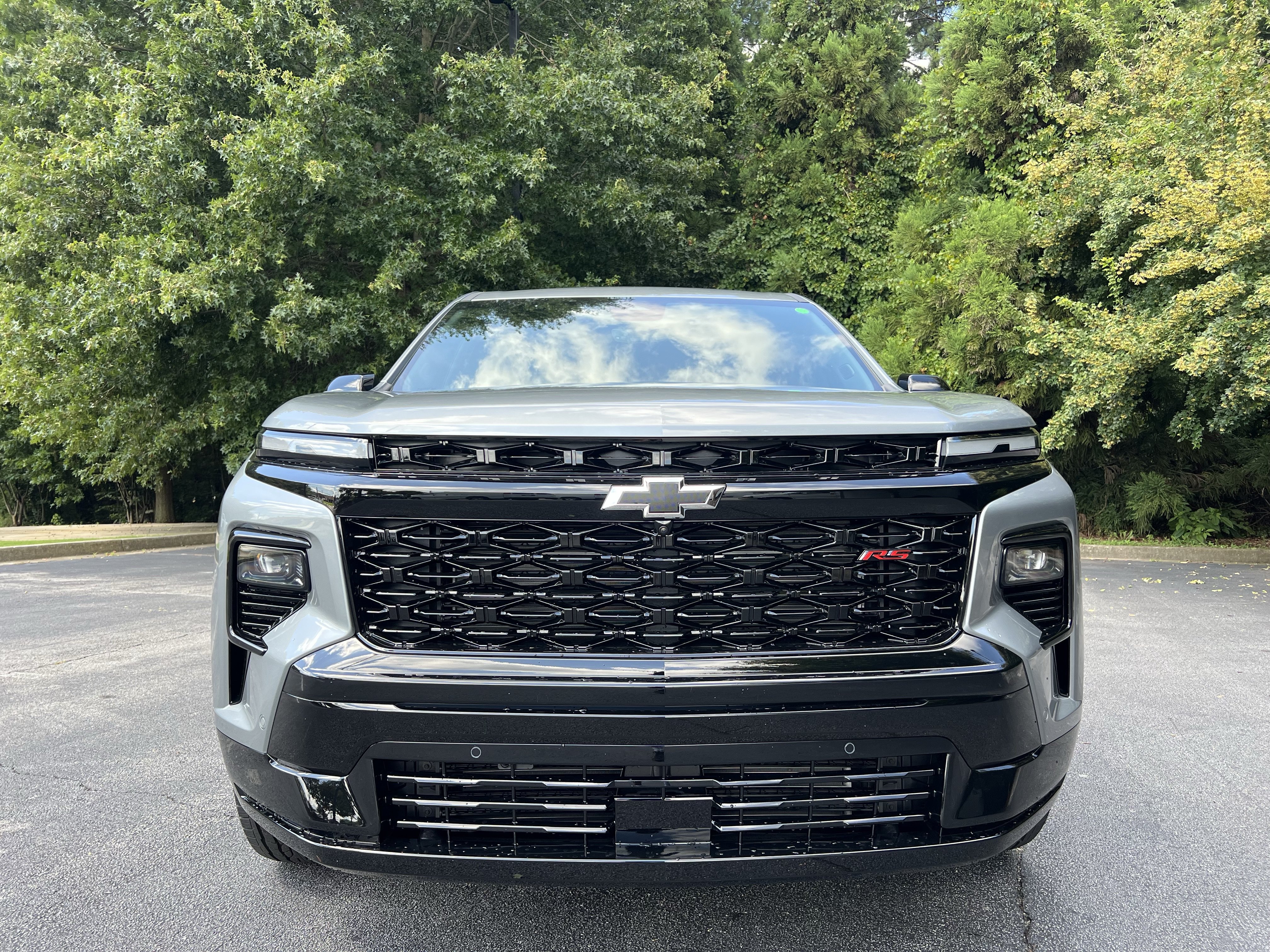 New 2026 Chevrolet Traverse RS FWD image 3