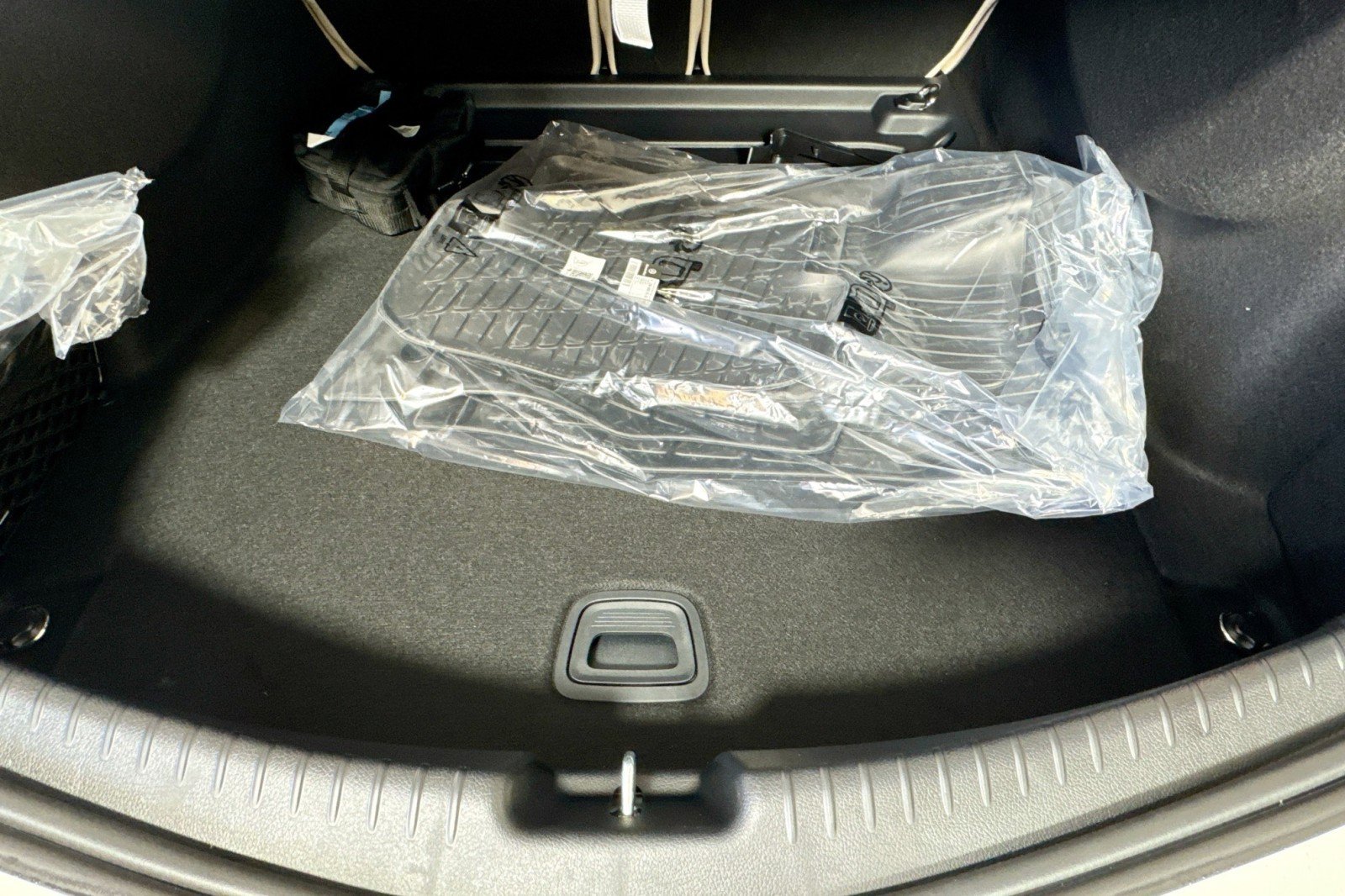 New 2026 Mercedes-Benz CLE 300 4MATIC Coupe image 24