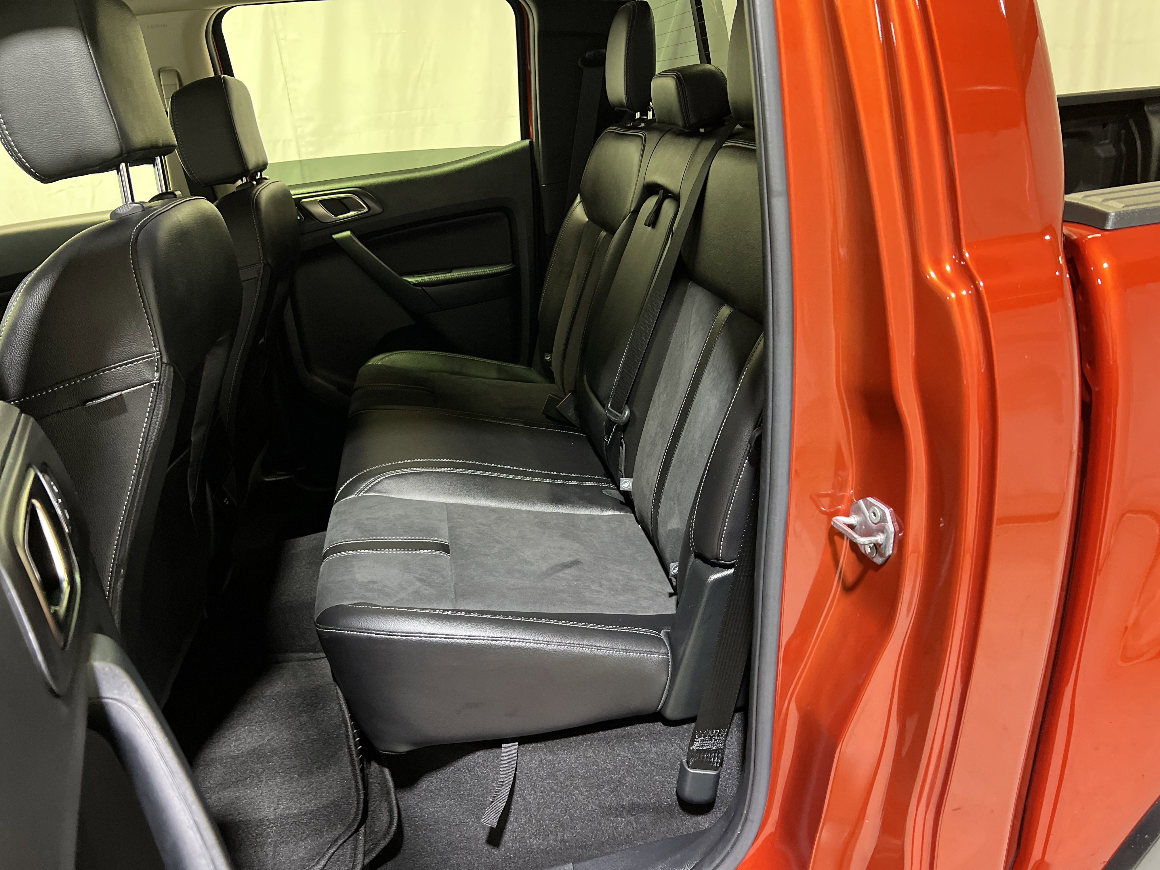 Used 2022 Ford Ranger Lariat w/ Tremor Off-Road Package image 16