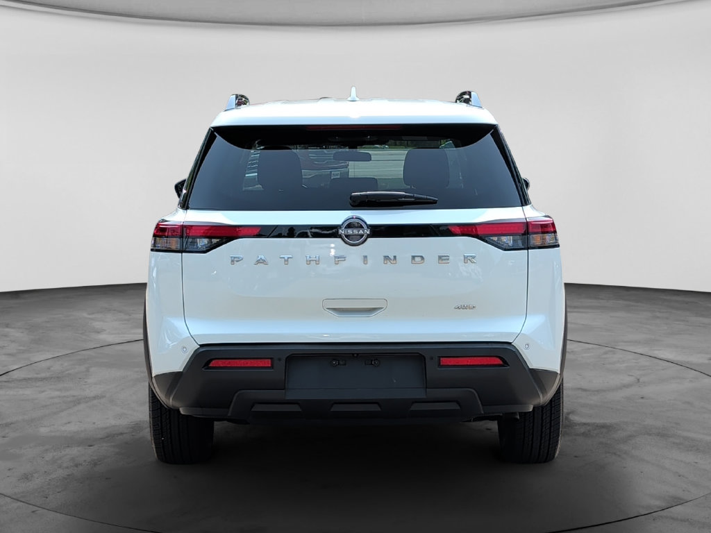Used 2025 Nissan Pathfinder SV AWD/4WD image 6