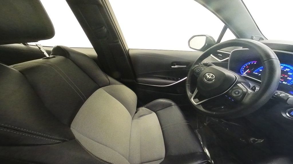 Certified 2019 Toyota Corolla XSE FWD image 25