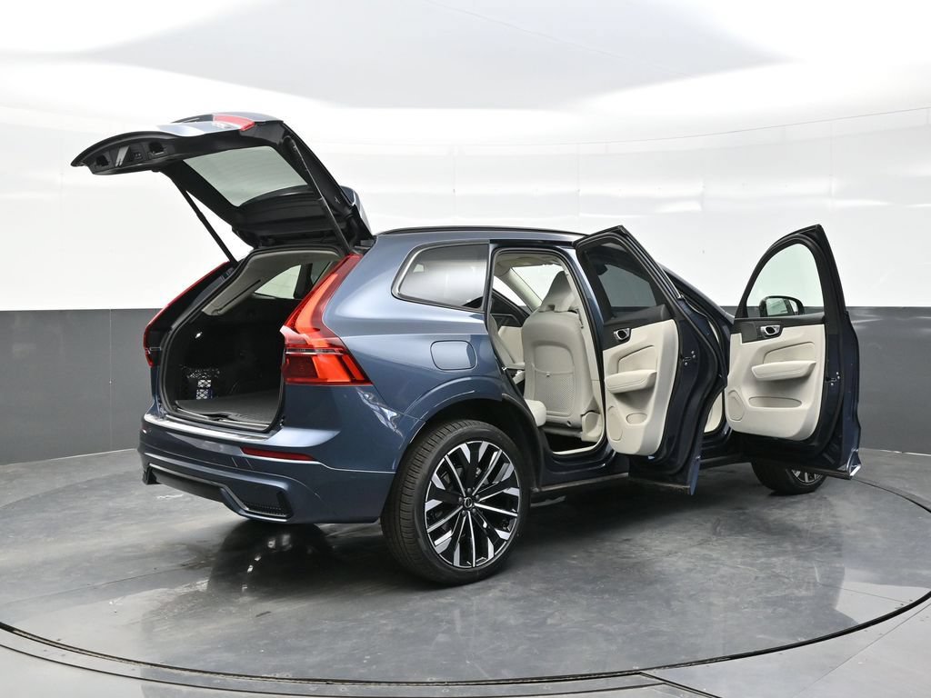 New 2026 Volvo XC60 B5 Ultra w/ Protection Package Premier AWD/4WD image 41