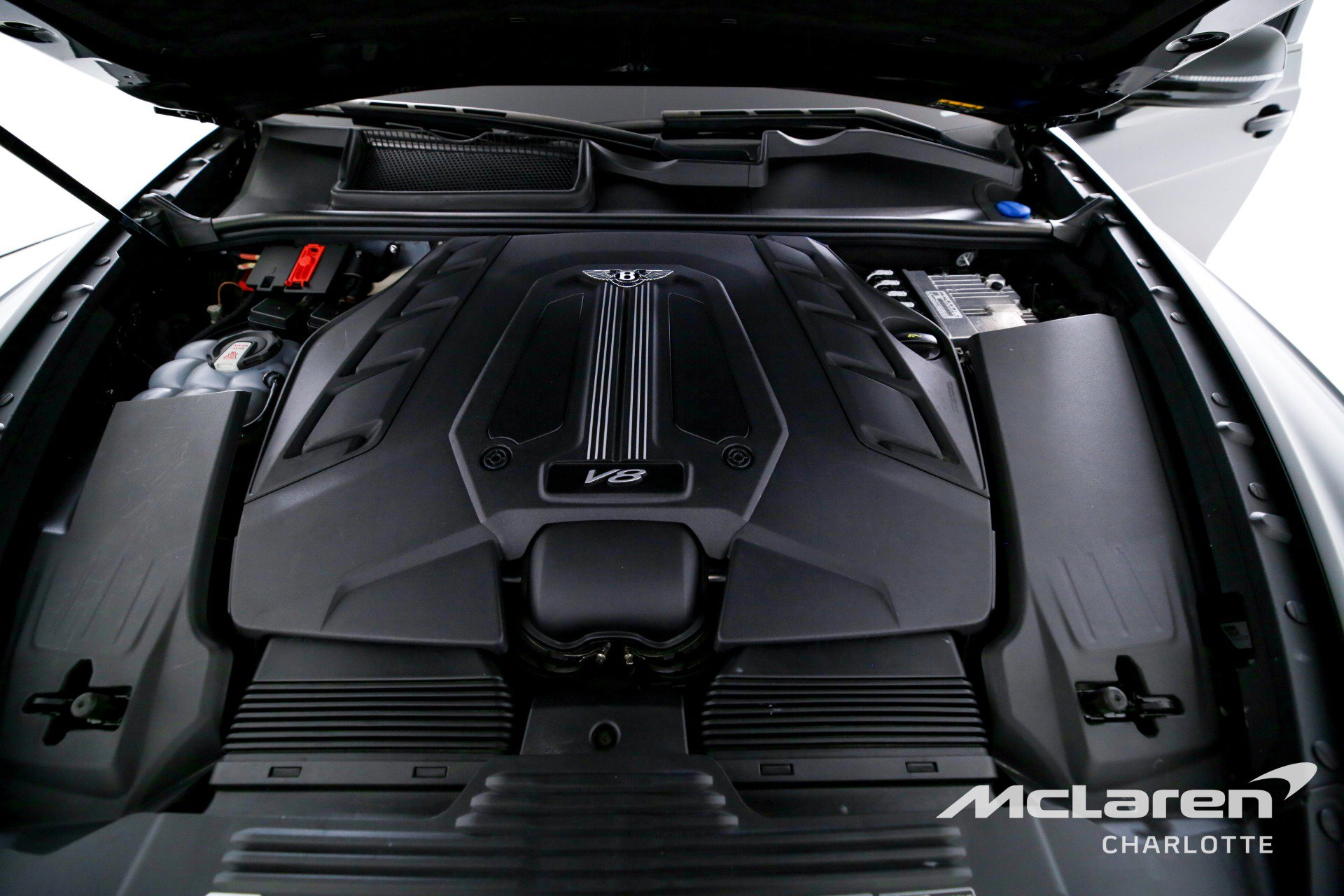 Used 2023 Bentley Bentayga Extended Wheelbase image 35