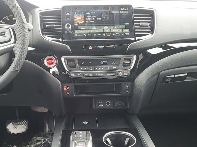 New 2026 Honda Ridgeline Black Edition image 12