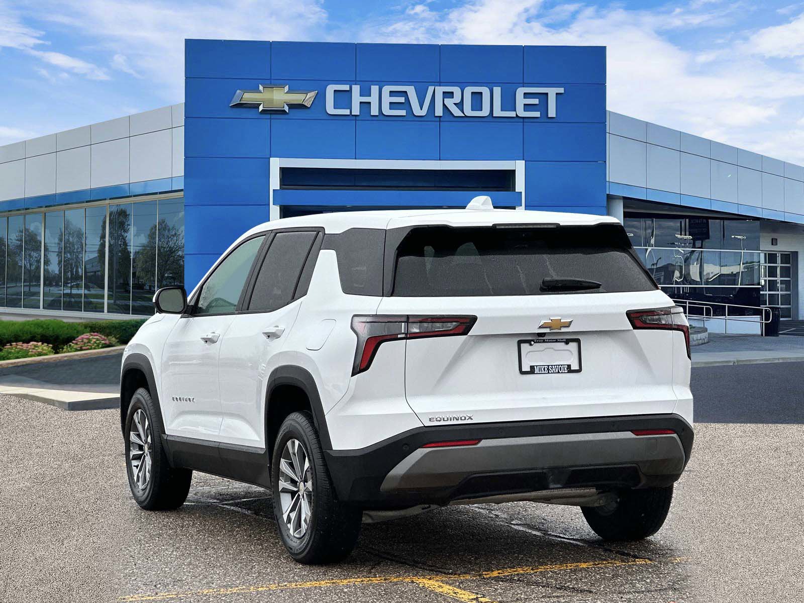 Certified 2026 Chevrolet Equinox LT w/ Convenience Package II image 3