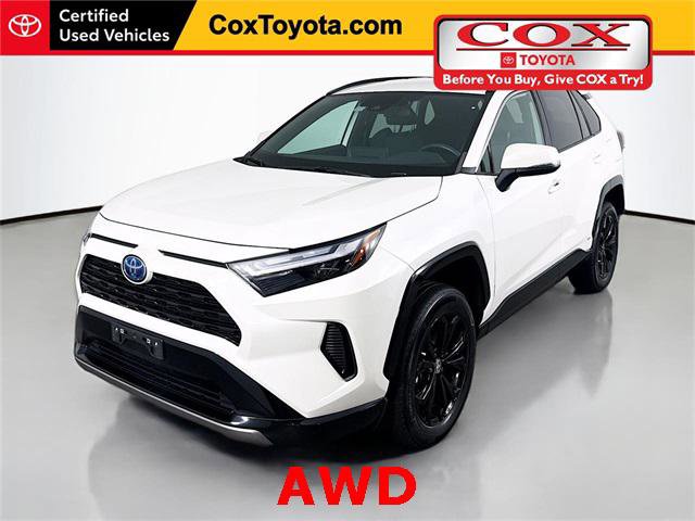 Certified 2022 Toyota RAV4 SE image 1