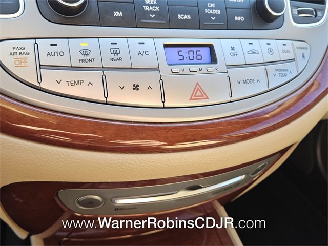 Used 2013 Hyundai Genesis 3.8 image 21