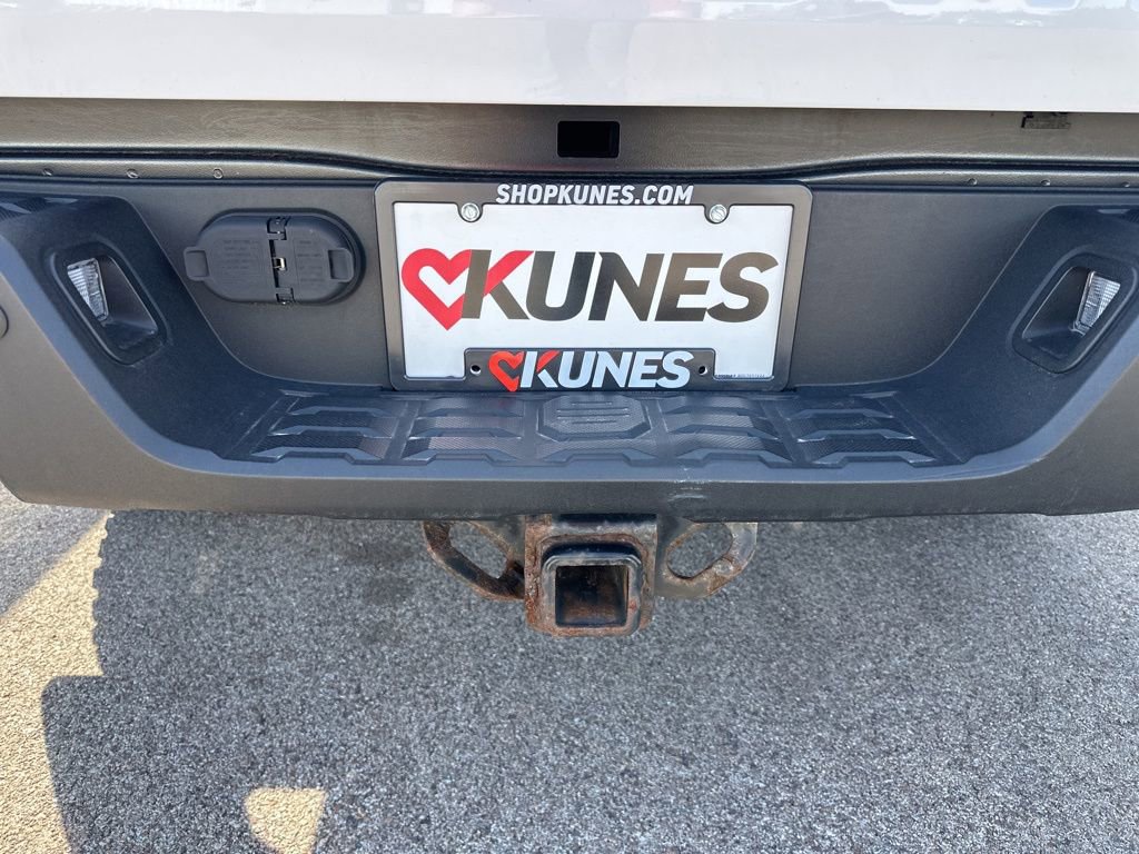 Used 2019 Toyota Tacoma TRD Sport w/ TRD Premium Sport Package image 13