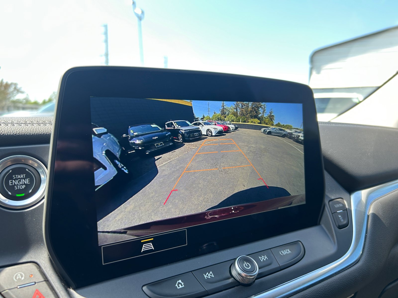 Used 2023 Chevrolet Blazer LT FWD image 28
