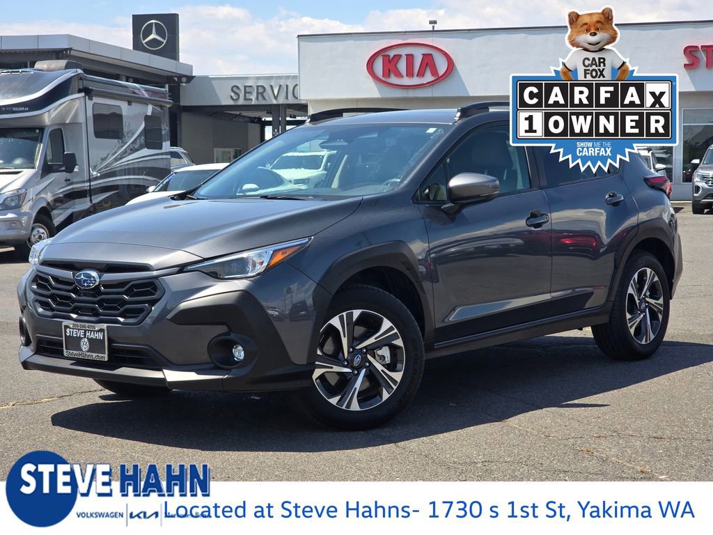 Used 2024 Subaru Crosstrek 2.0i Premium image 1
