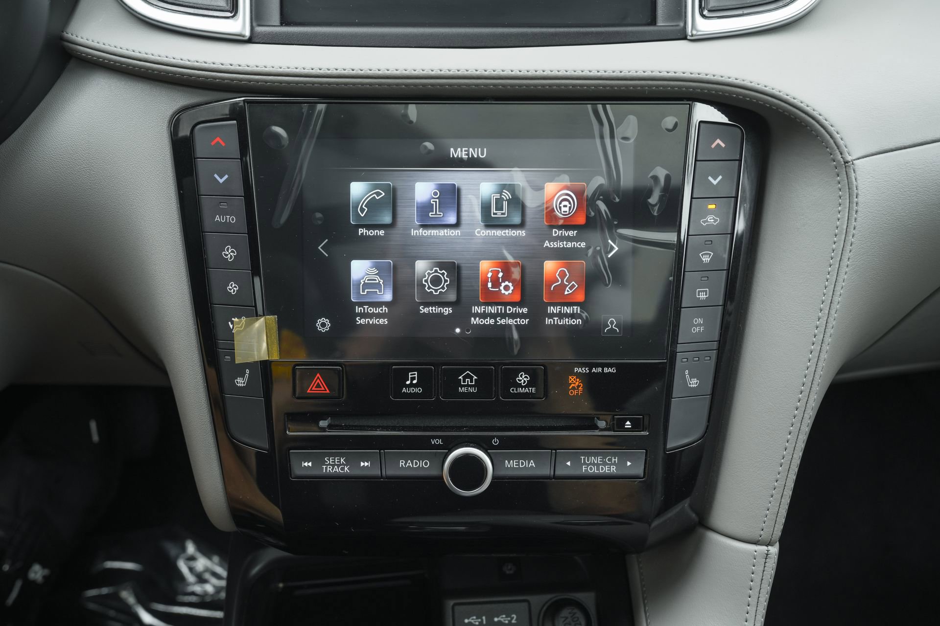 Used 2025 INFINITI QX50 Luxe image 12