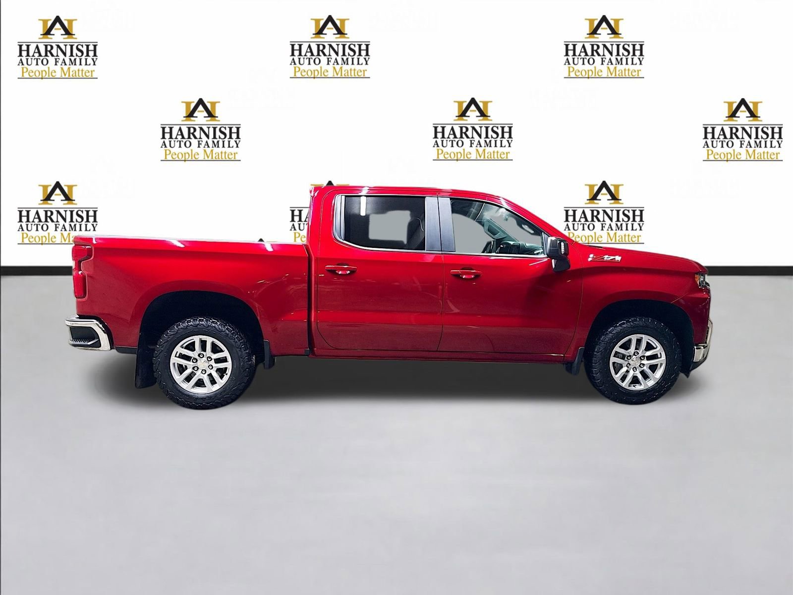 Used 2021 Chevrolet Silverado 1500 LT w/ Z71 Off-Road Package AWD/4WD image 5