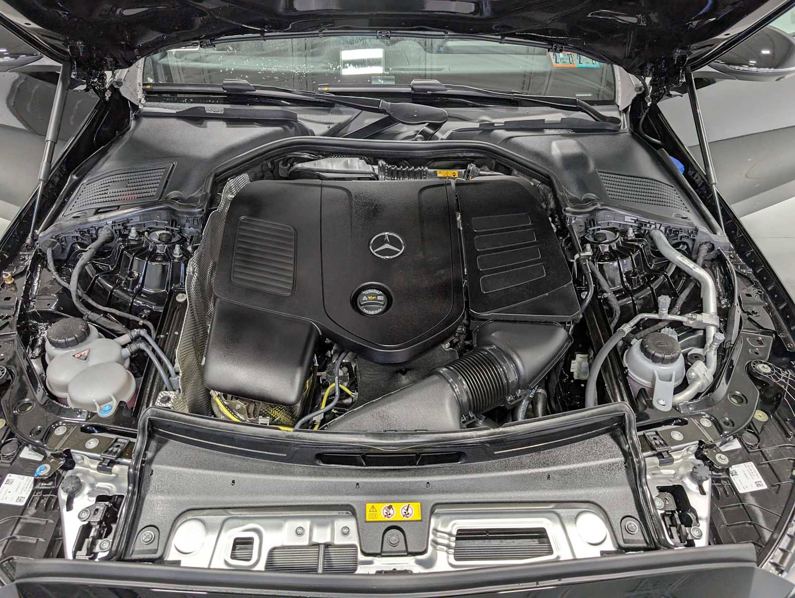 New 2026 Mercedes-Benz C 300 4MATIC Sedan image 12