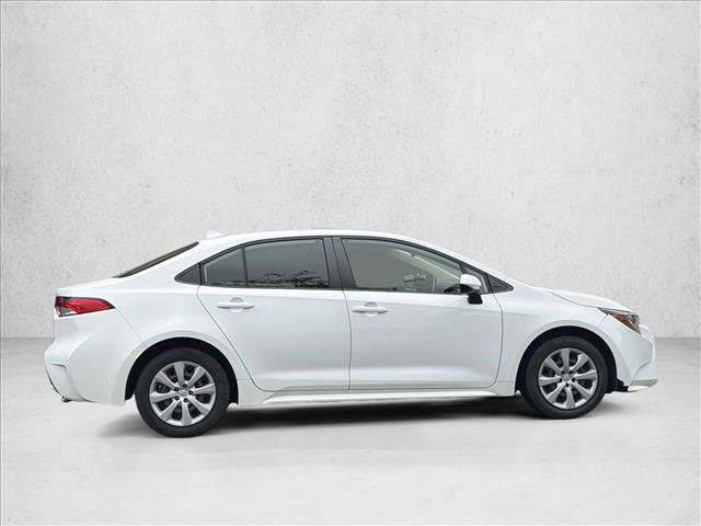 Used 2020 Toyota Corolla LE FWD image 4