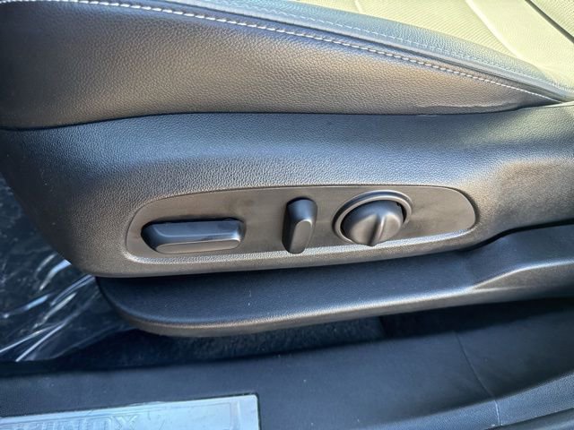 Used 2020 Chevrolet Equinox Premier image 14