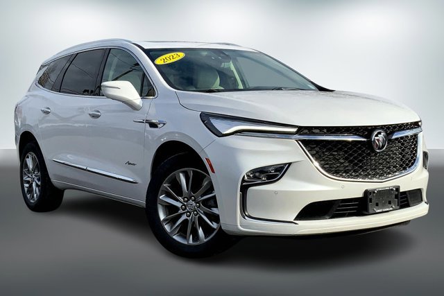 Used 2023 Buick Enclave Avenir w/ Avenir Technology Package image 1