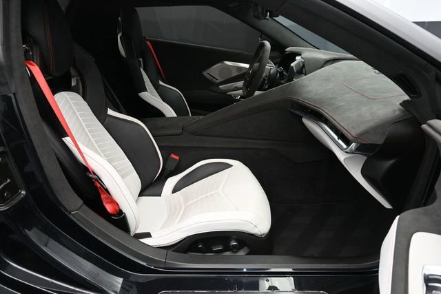 Used 2023 Chevrolet Corvette Stingray Premium Conv w/ Z51 Performance Package RWD image 47