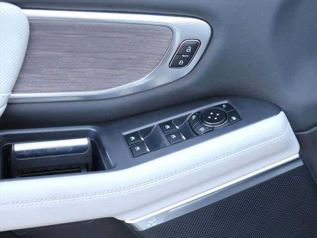 New 2025 Ford Expedition Platinum w/ Platinum Ultimate Package AWD/4WD image 19
