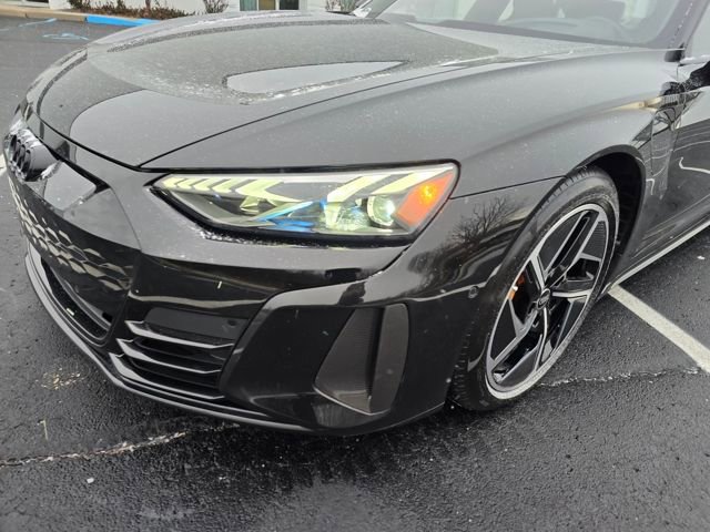 Used 2024 Audi RS e-tron GT w/ Carbon Performance Package image 11