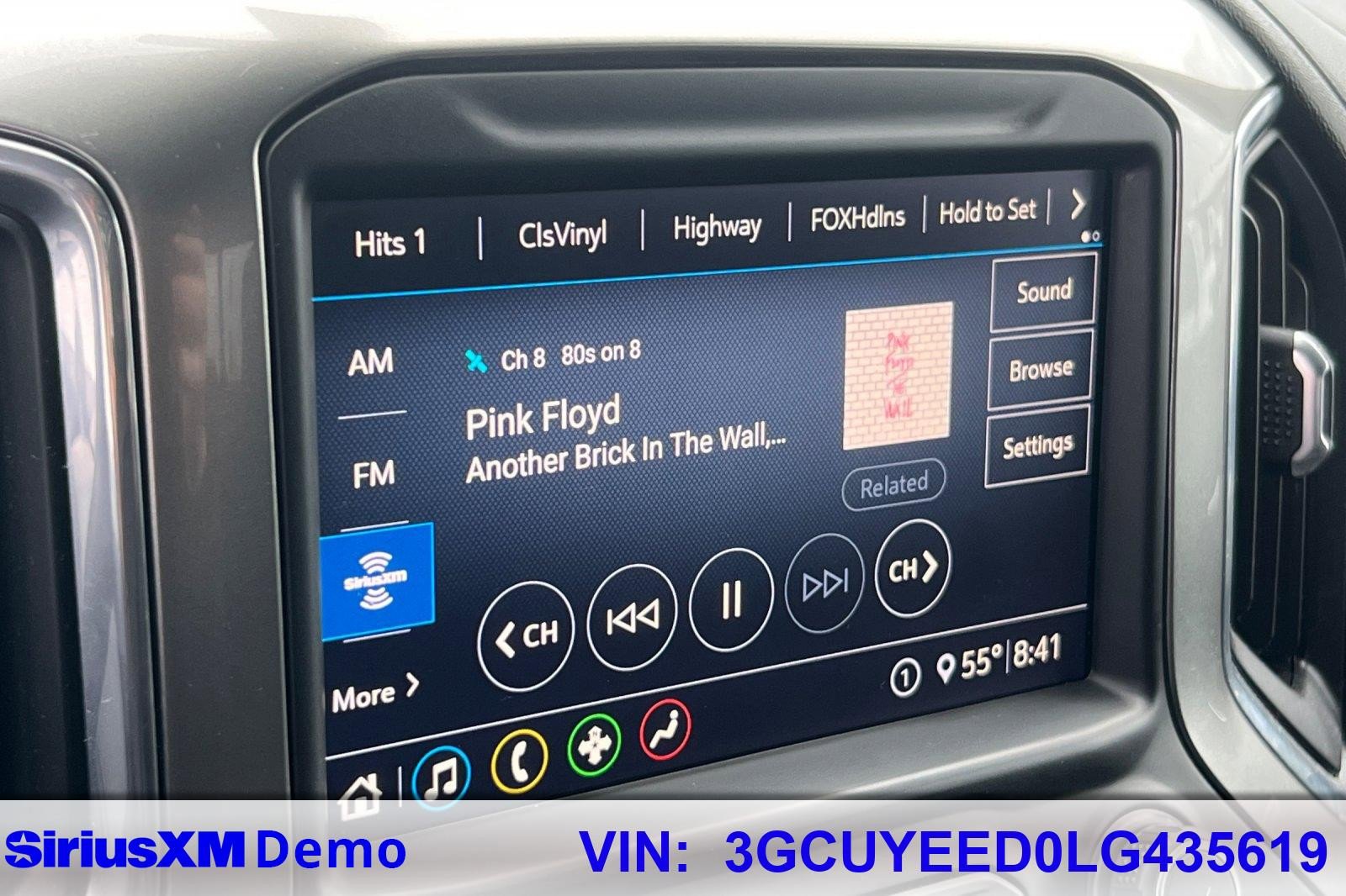 Used 2020 Chevrolet Silverado 1500 RST image 23