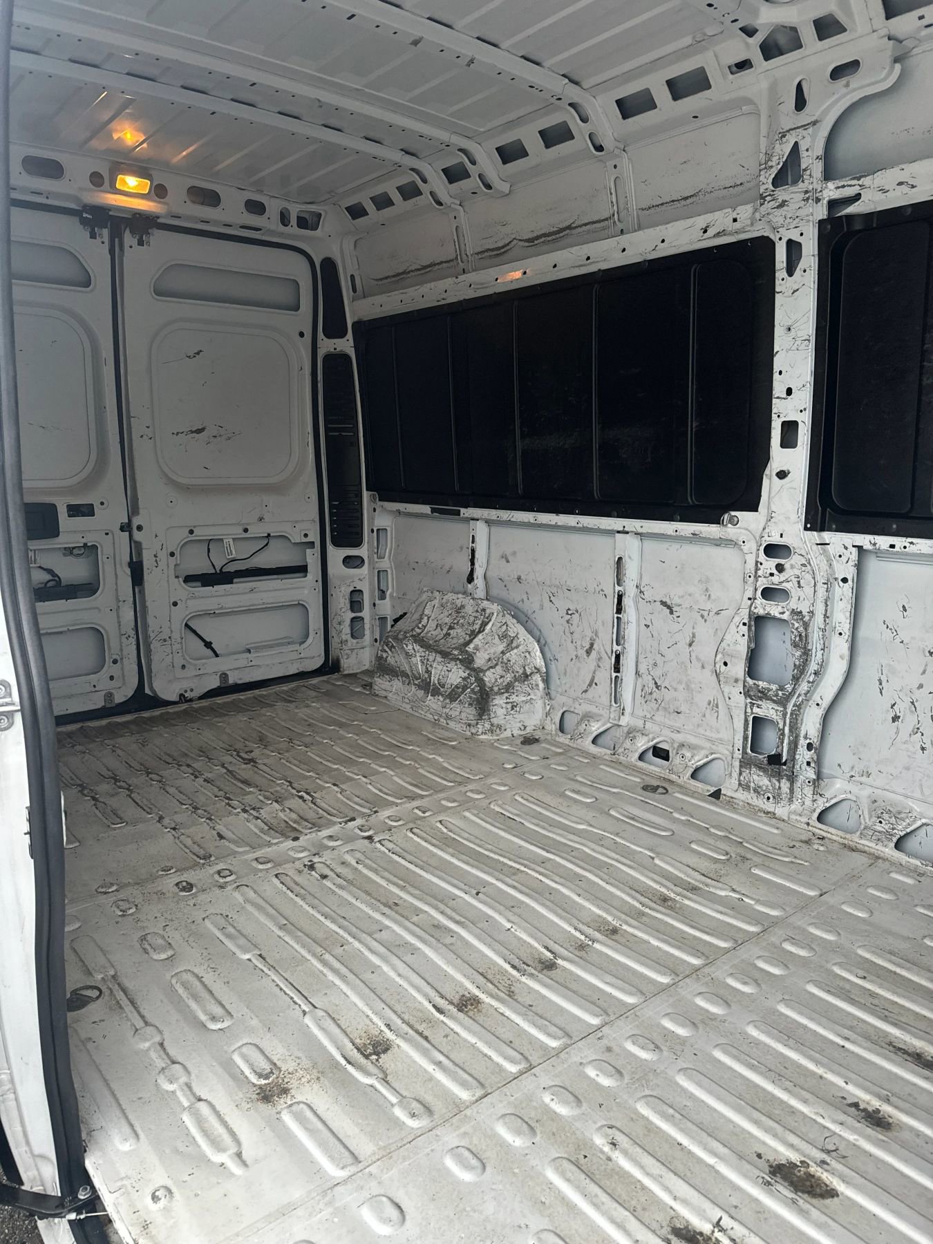 Used 2019 RAM ProMaster 2500 w/ Interior Convenience Group image 20