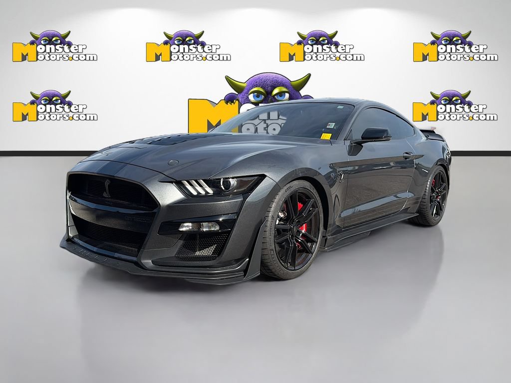 Used 2020 Ford Mustang Shelby GT500 w/ Technology Package RWD image 1