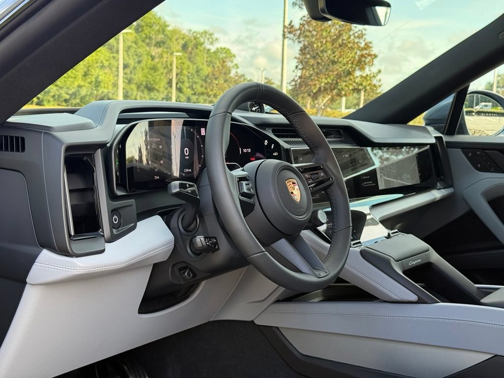 New 2026 Porsche Cayenne Electric Coupe AWD/4WD image 4