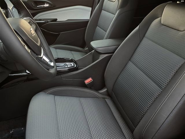 New 2026 Chevrolet Trax LT w/ Driver Confidence Package image 3