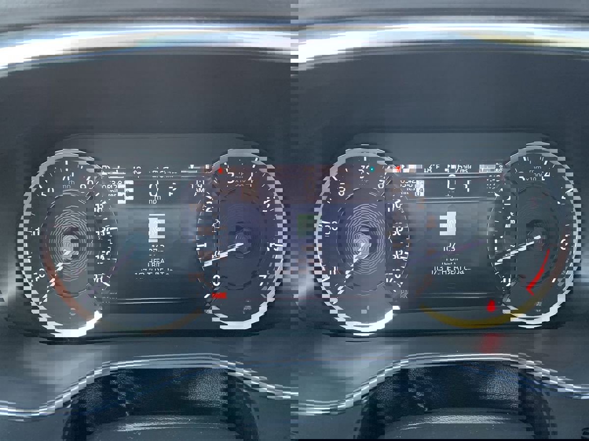 Used 2022 Jaguar F-PACE S image 18