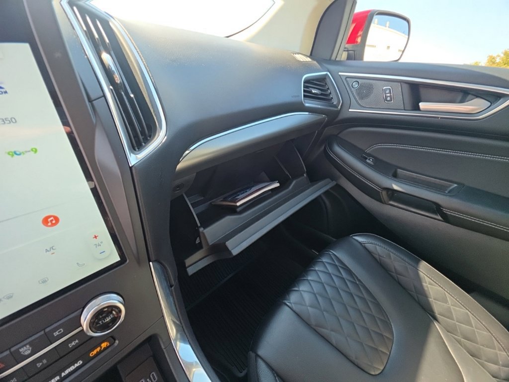 Used 2024 Ford Edge Titanium AWD/4WD image 23