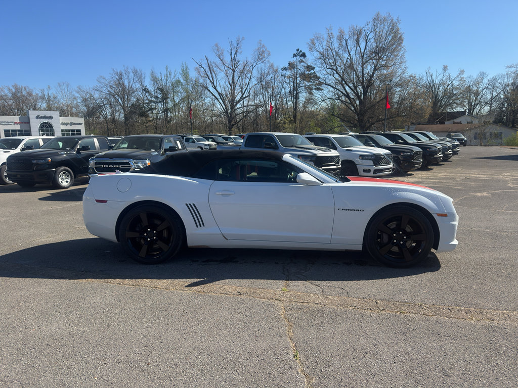 Used 2011 Chevrolet Camaro SS w/ RS Package image 16