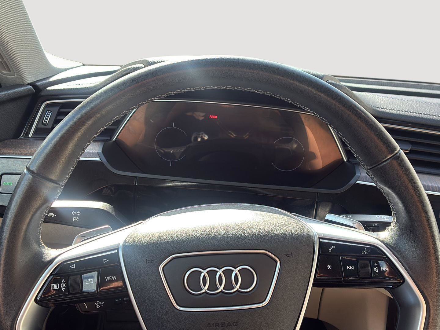 Used 2024 Audi Q8 e-tron Premium Plus w/ Premium Plus Package AWD/4WD image 31