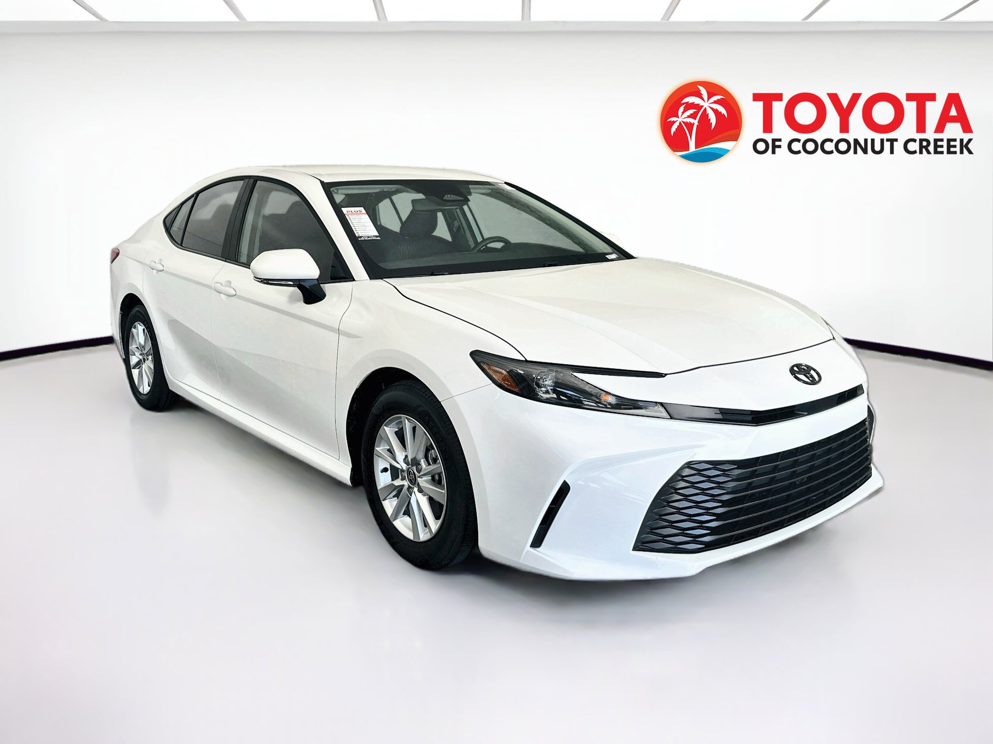 Used 2025 Toyota Camry LE FWD video 1
