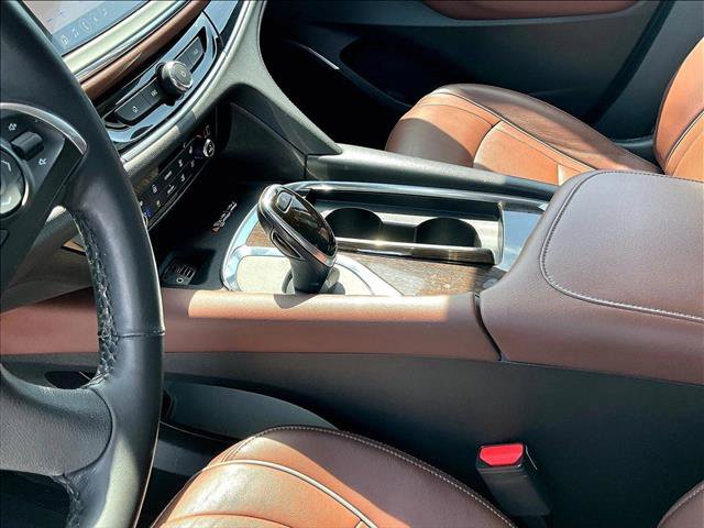 Used 2021 Buick Enclave Avenir w/ Avenir Technology Package AWD/4WD image 15