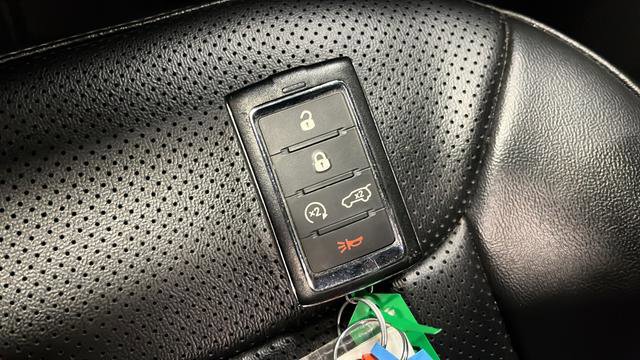 Used 2023 Jeep Grand Cherokee L Limited w/ Luxury Tech Group II AWD/4WD image 21