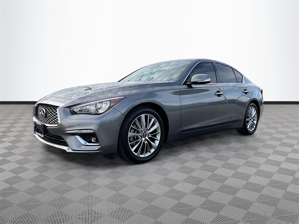 Used 2023 INFINITI Q50 Luxe image 3