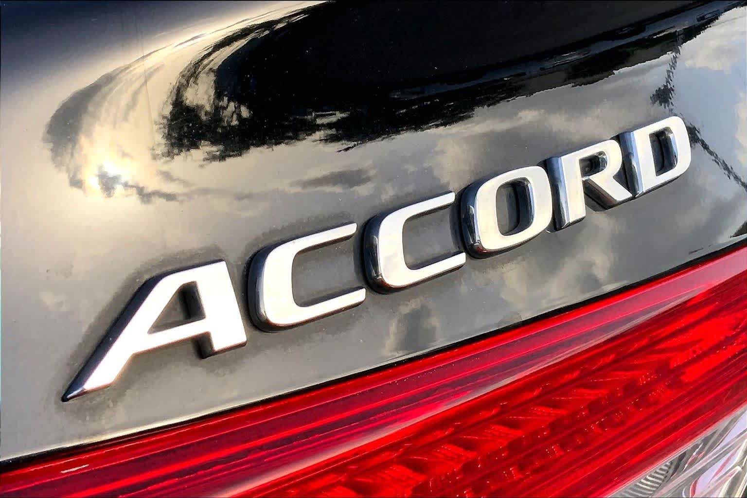 Used 2021 Honda Accord Sport image 30