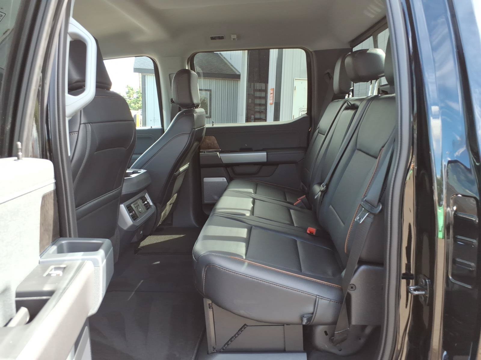 Used 2026 Ford F450 Lariat w/ Chrome Package AWD/4WD image 11