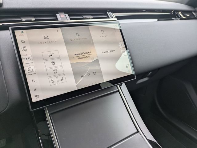 New 2026 Land Rover Range Rover Velar S image 11