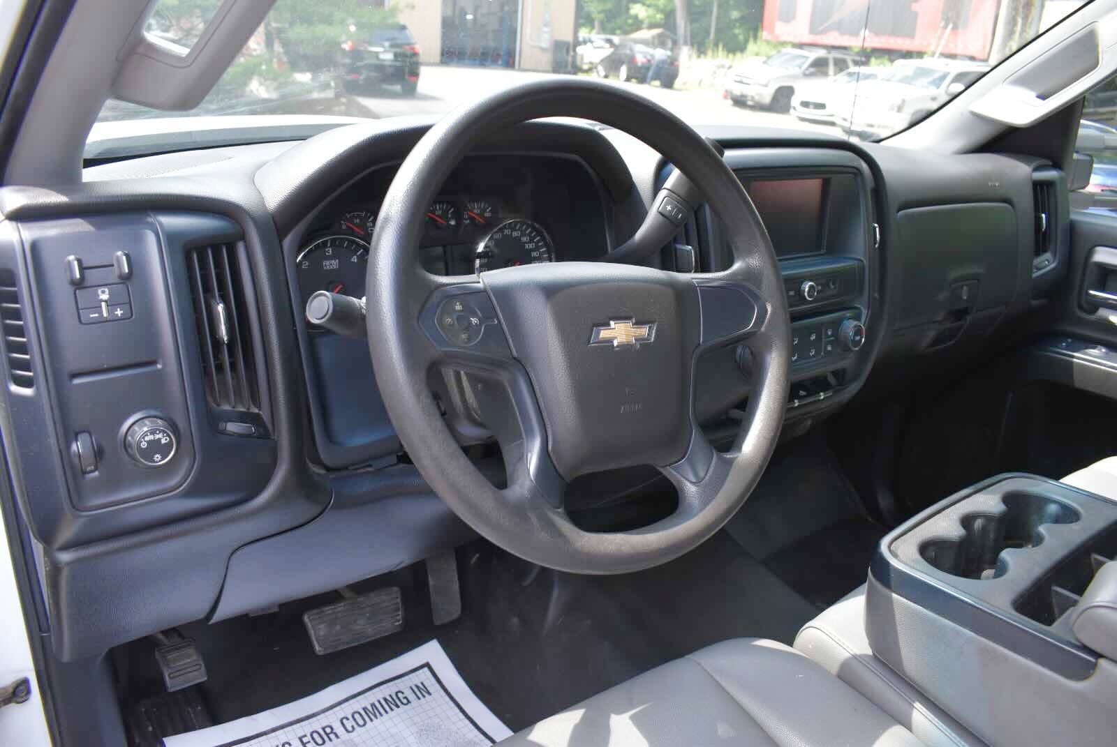 Used 2018 Chevrolet Silverado 3500 W/T w/ WT Convenience Package RWD image 11