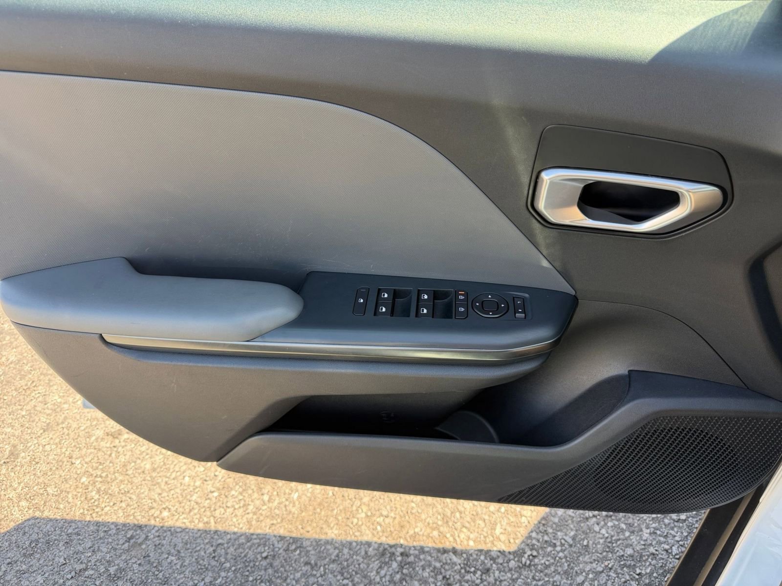 Used 2025 Kia K4 FWD image 18