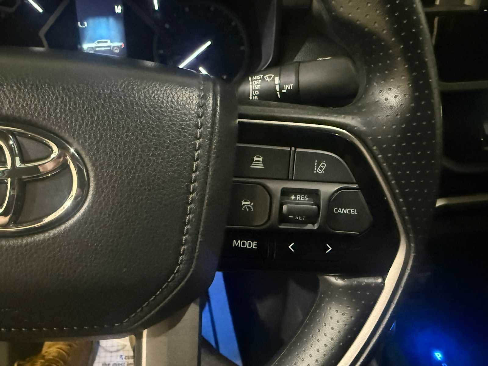 Used 2024 Toyota Tundra SR5 w/ SR5 Convenience Package AWD/4WD image 30