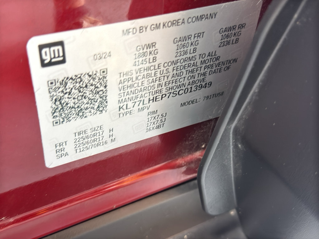 Used 2025 Chevrolet Trax LT w/ Driver Confidence Package FWD image 35