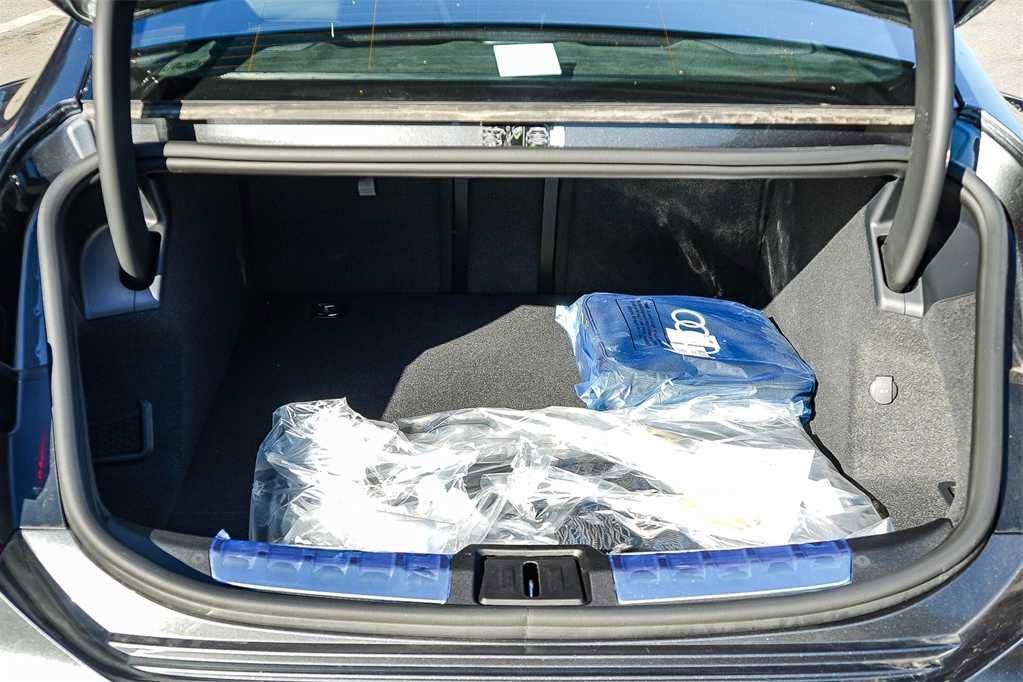 New 2026 Audi RS e-tron GT performance image 28