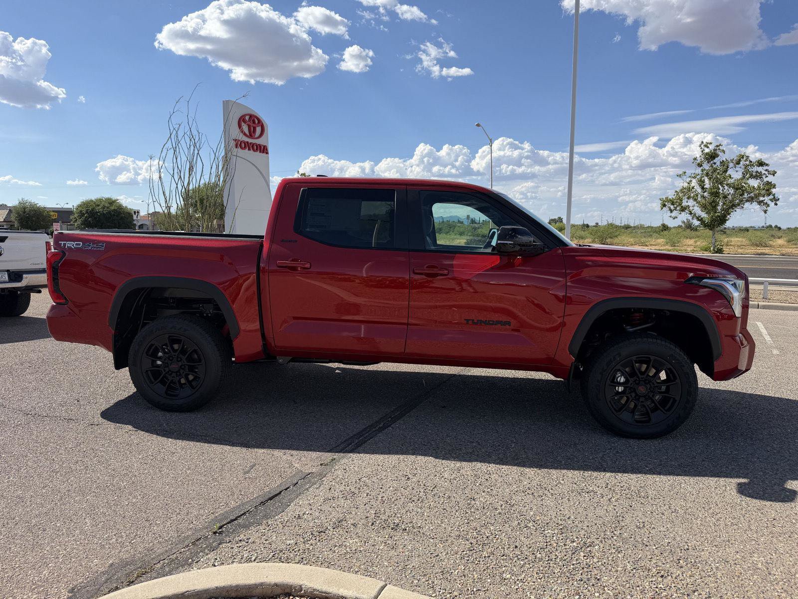 New 2026 Toyota Tundra Limited AWD/4WD image 7