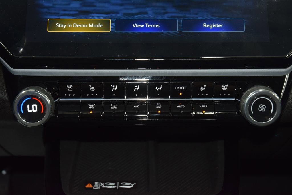 New 2027 Chevrolet Bolt RS w/ Technology Package FWD image 32