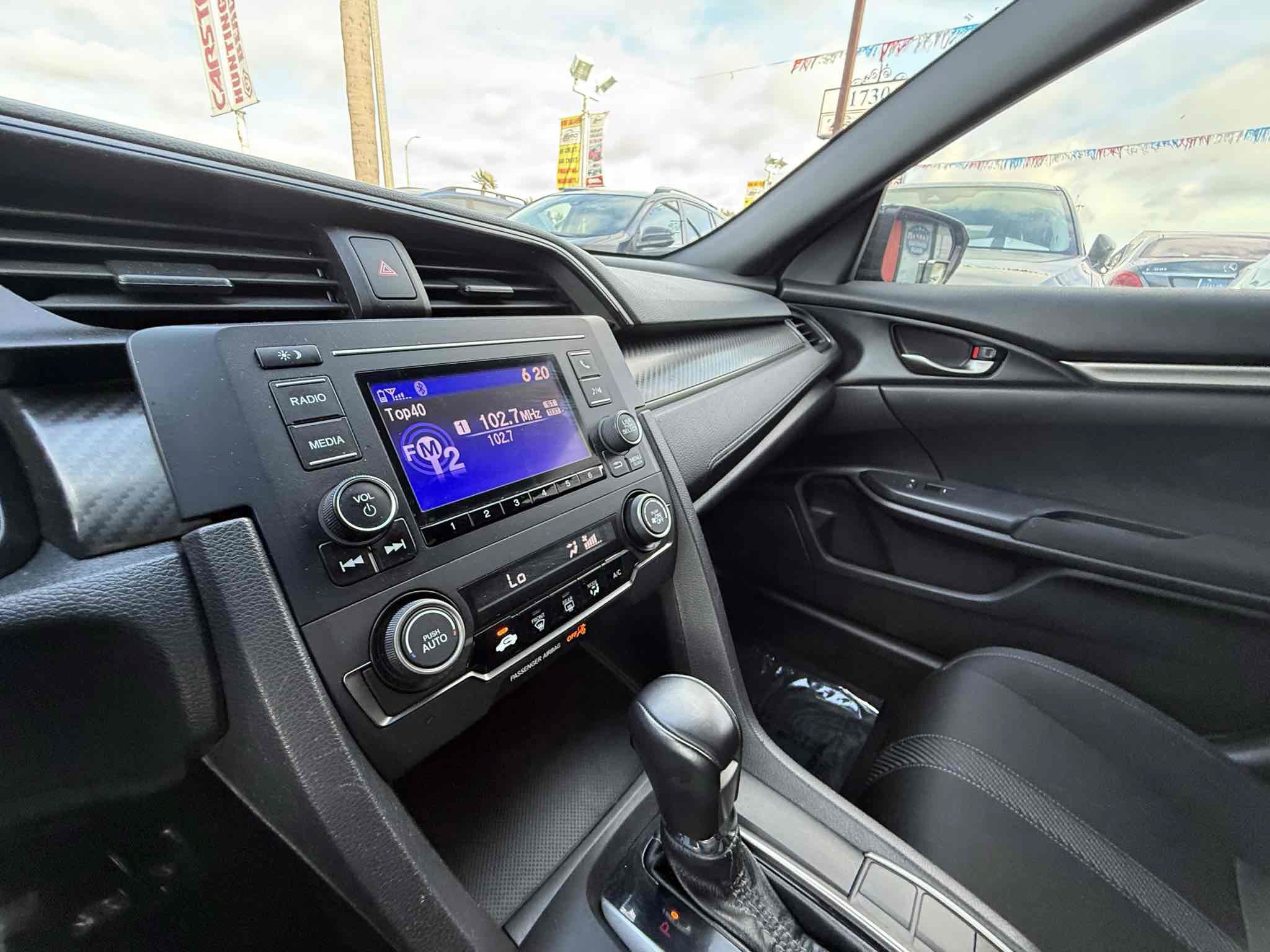 Used 2018 Honda Civic Sport image 99