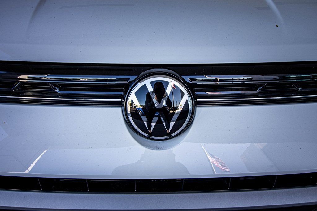 New 2026 Volkswagen Taos S FWD image 8
